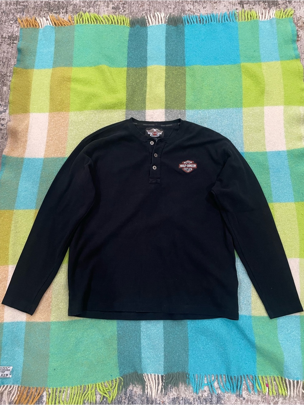vintage black Harley-Davidson long-sleeve thermal shirt